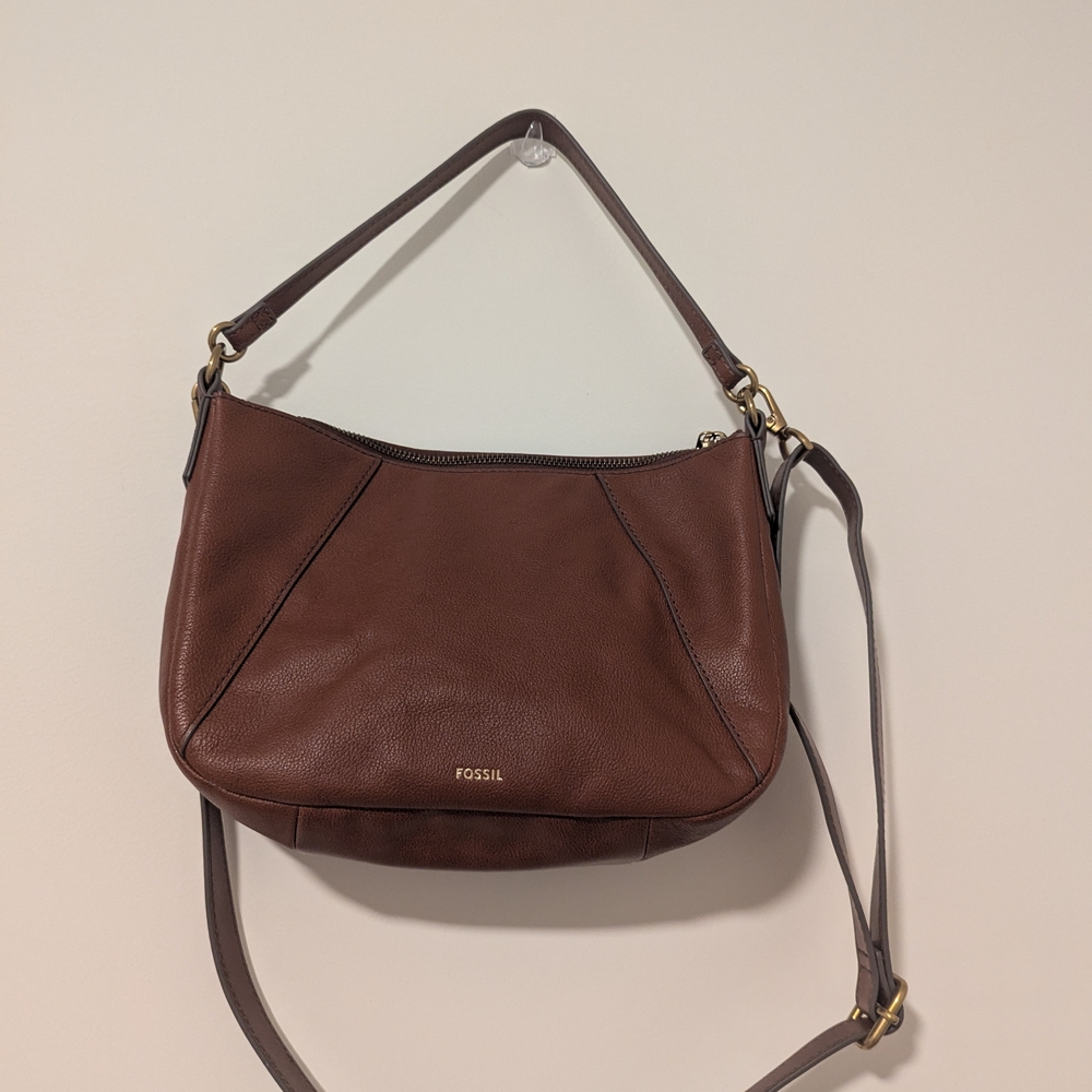 Fossil Brown Leather Shoulder Bag with Adjustable Straps
